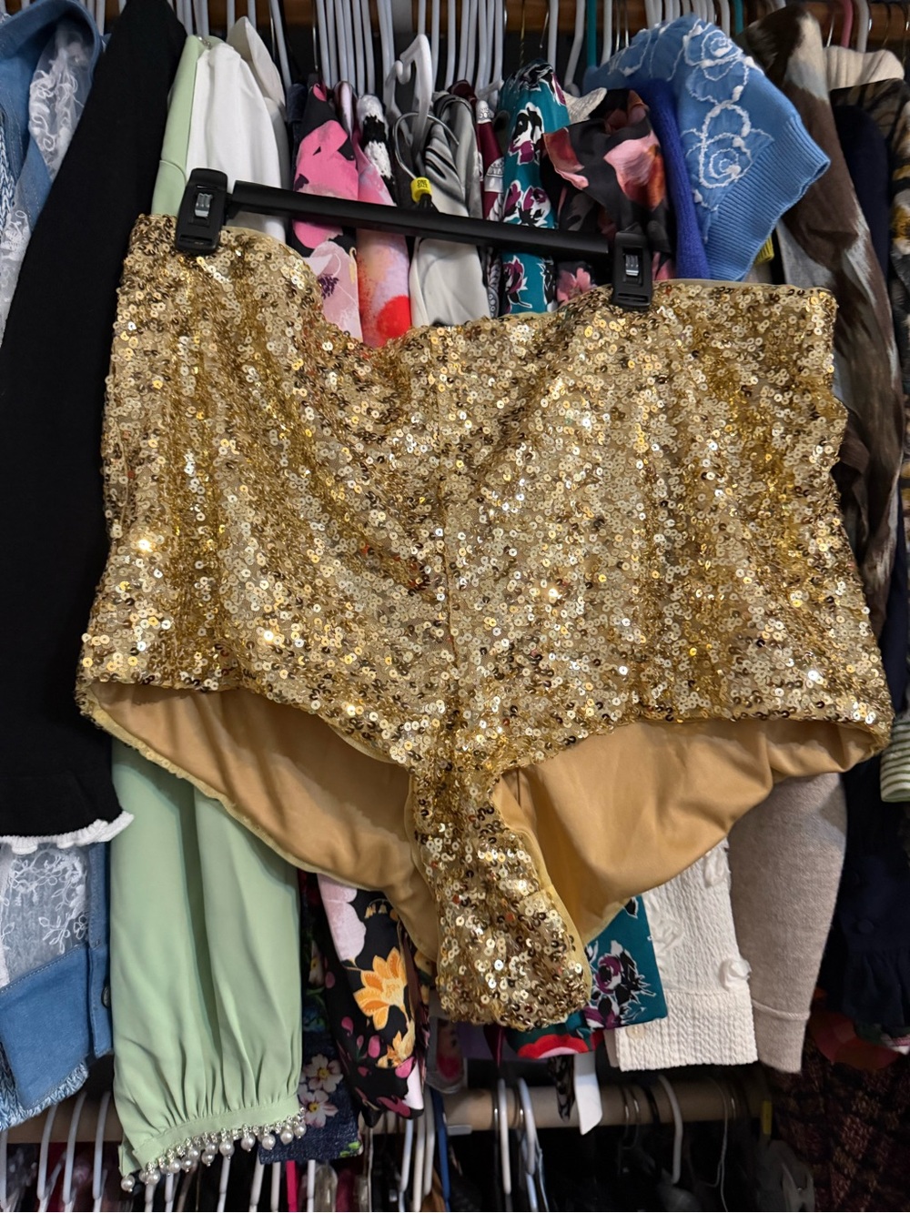 Eloquii Gold Sequin High-Waist Shorts 22 NWT